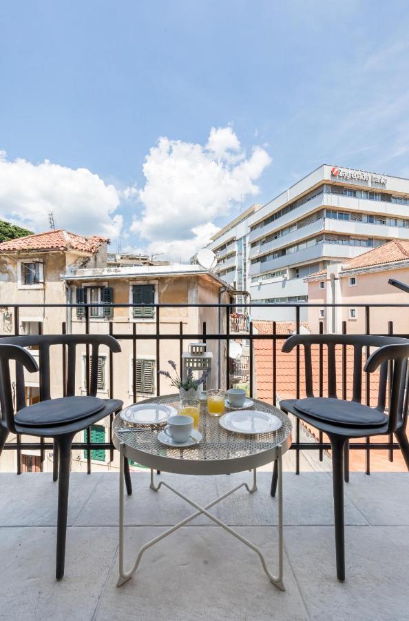 Romantic Apartment With Balcony سبليت المظهر الخارجي الصورة
