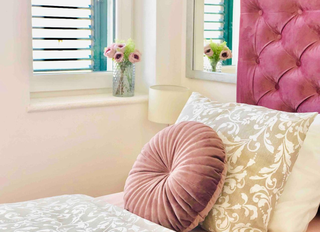 Romantic Apartment With Balcony سبليت المظهر الخارجي الصورة